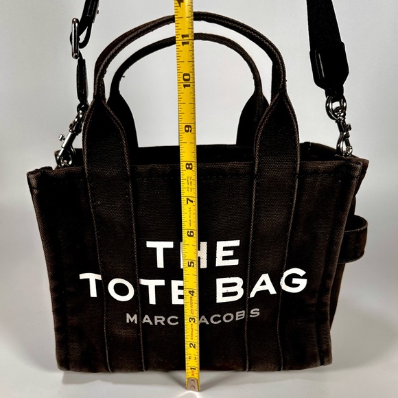 MARC JACOBS The canvas small Tote
Bag Marc Jobs - Picture 8 of 13